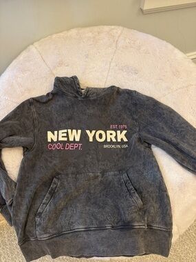 Zara Charcoal Grey 'New York' Graphic Hoodie with Pink & Cream Print